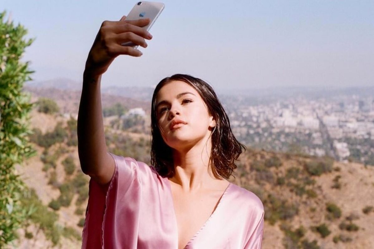 24 Cách Chụp Ảnh Selfie Đẹp, Kiểu Tạo Dáng Chụp Tự Sướng Triệu Like