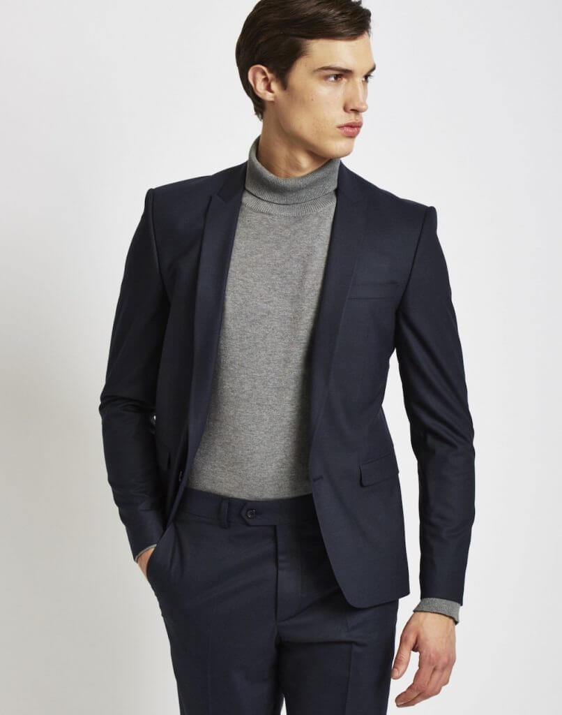 Áo len cổ lọ kết hợp với suit/vest